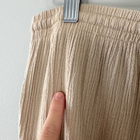 Alfred‎ Dunner Beige Crepe Textured Pants - Picture 10 of 13